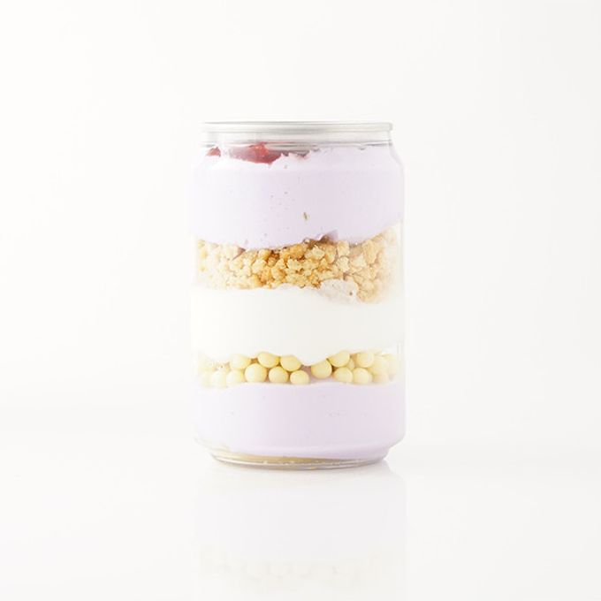 「佐月マリ」ヘブンバーンズレッドケーキ缶（ラズベリー味） 5