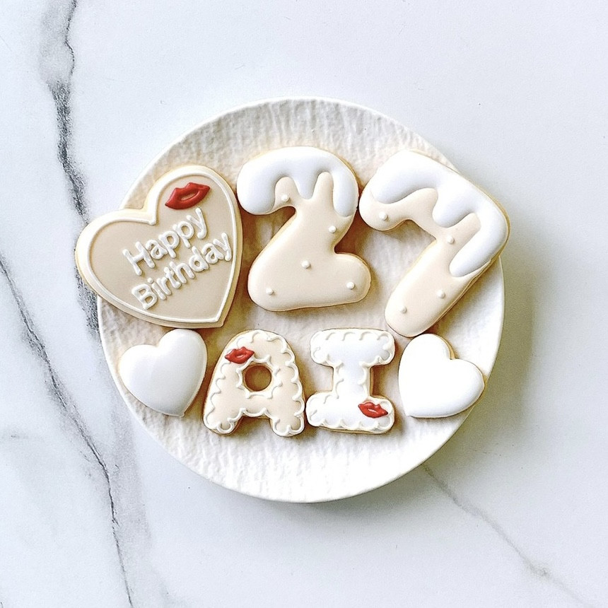 リップ アイシングクッキーセット（プレート＋装飾ハート2つ）＋でお