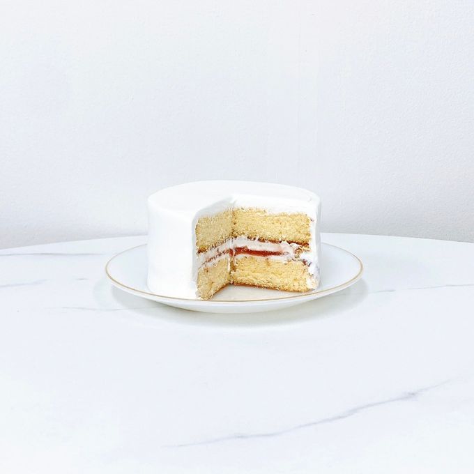◻︎バーンアウェイケーキ スタンダード［丸型］ 3号《選べる9色｜センイルケーキ｜お好きなメッセージ｜燃える演出♪》 10