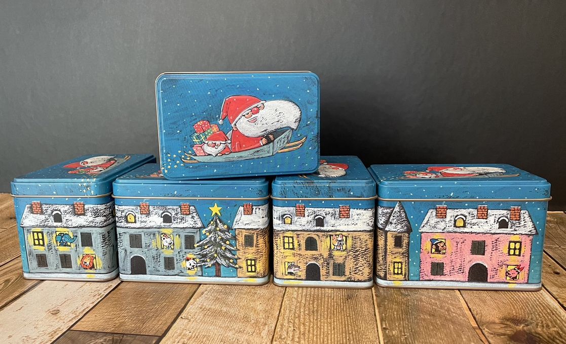 缶を繋げると街並みが広がっていきます♪ 3