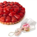 魔法洋菓子店ソルシエ 苺タルト 5号 ＆ ドライフラワーミニブーケ （ピンク） ギフトセット  1