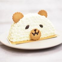 《韓国で話題沸騰中！》可愛いくまちゃん ハーフケーキをお届け♪
