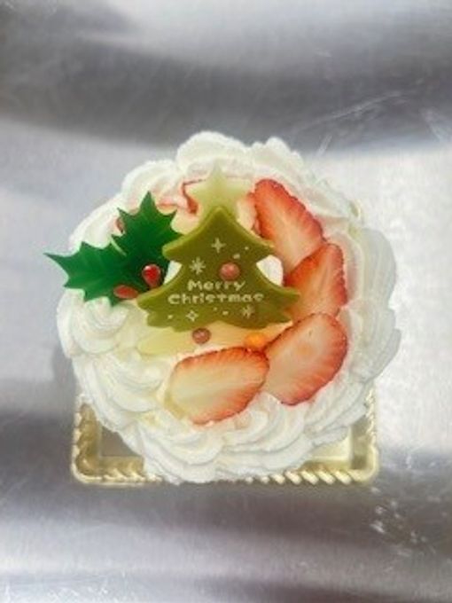 3号 低糖質・グルテンフリーのいちごのクリスマスケーキ   2