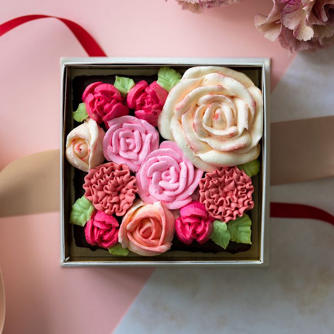 【KINEEL】Flower Cake Box / 母の日限定 花咲くチョコケーキ  1