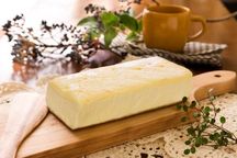 クリームチーズを全体量の46％使用 超濃厚！山田牧場 贅沢チーズケーキ 2
