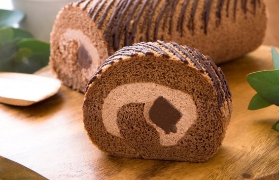 御馳ロール（生チョコダブル）（山田牧場） | Cake.jp