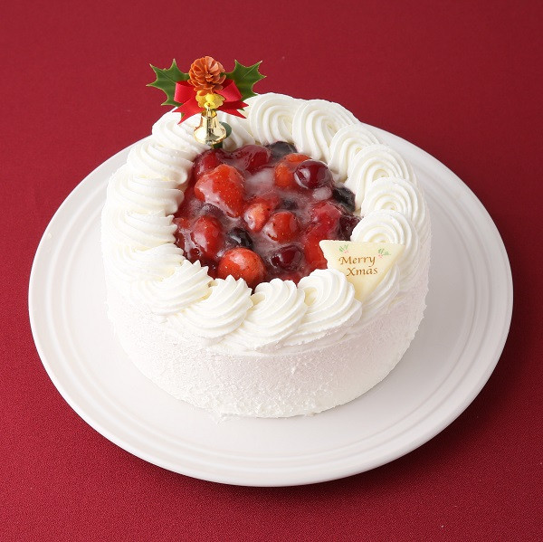 不二家】 3種のベリーのショートケーキ 5号 14.5cm （不二家