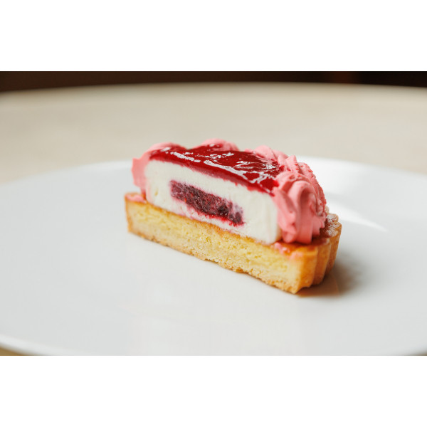 【SALON BAKE ＆ TEA】タルト ルージュ オ フロマージュ 4号 3