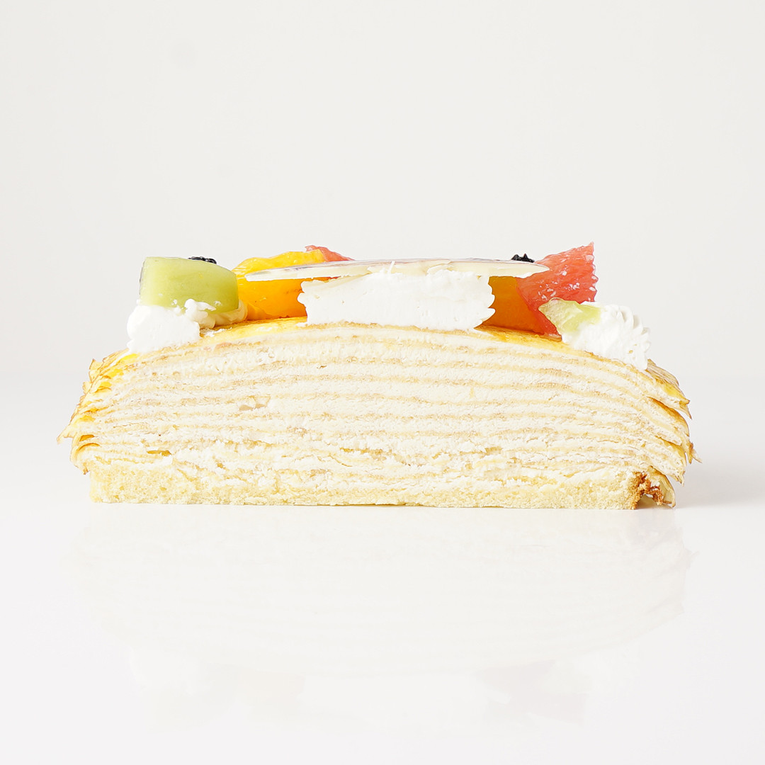 みずみずしいフルーツが乗った写真ケーキ ミルクレープ 17.5cm 5～6名様向け 4