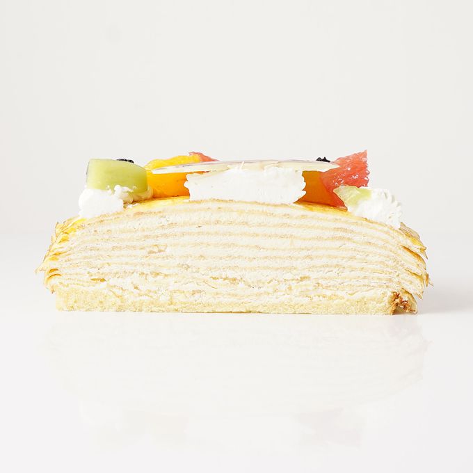 みずみずしいフルーツが乗った写真ケーキ ミルクレープ 17.5cm 5～6名様向け 4