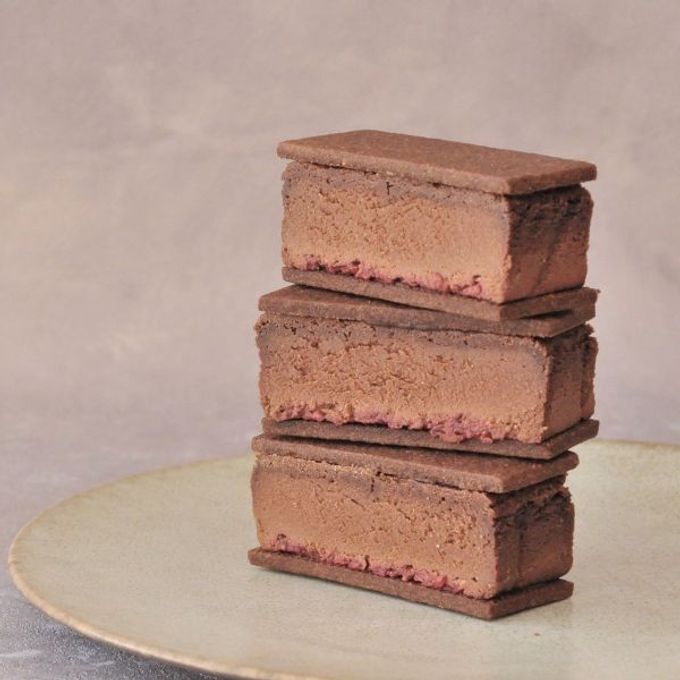 ショコラと能登ワインのチーズケーキサンド バレンタイン2026 3