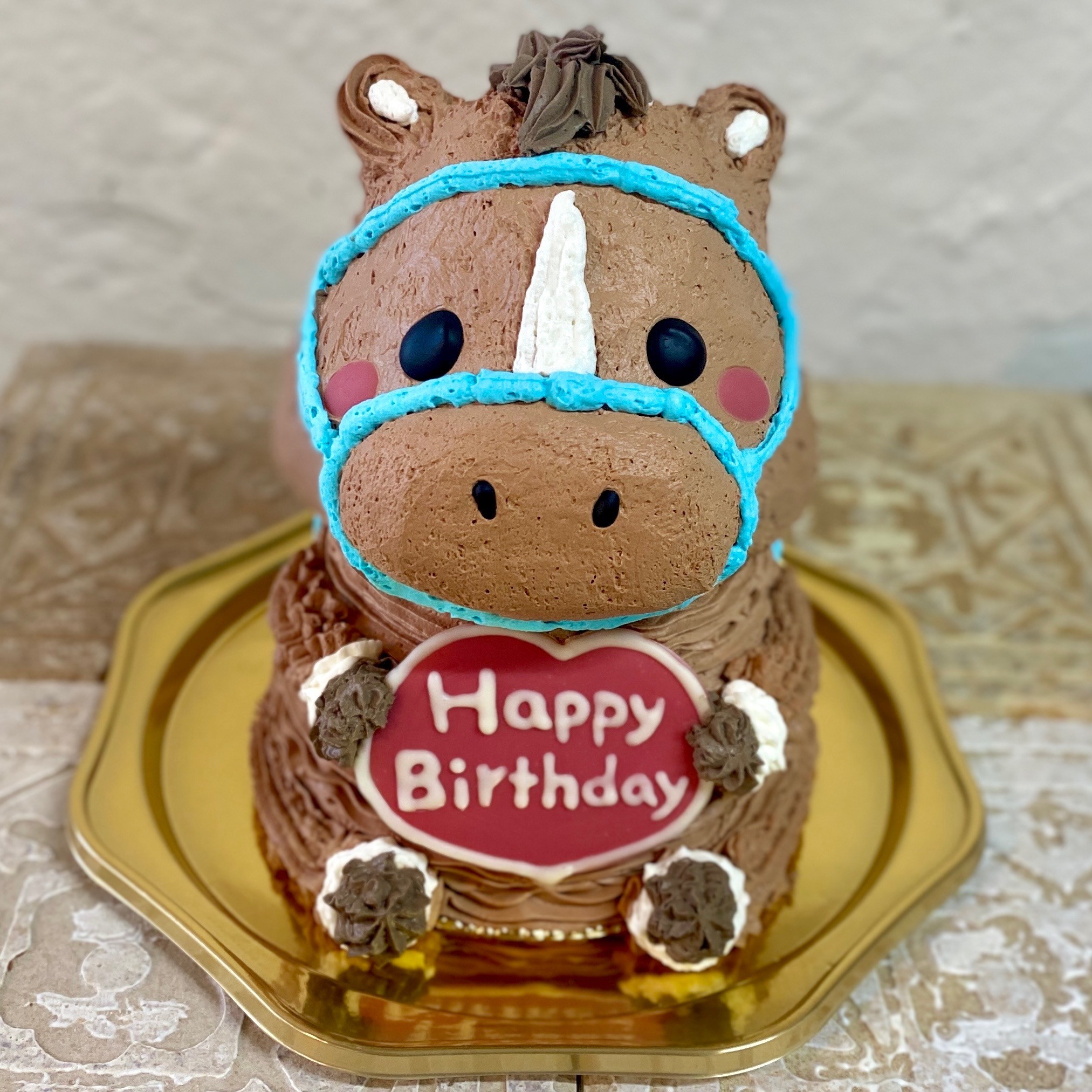 馬の立体ケーキ(水色の頭絡・ゼッケン) 動物 ケーキ 誕生日 チョコ