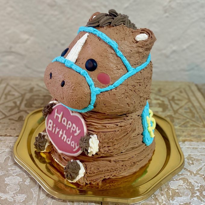 馬の立体ケーキ(水色の頭絡・ゼッケン) 動物 ケーキ 誕生日 チョコ センイルケーキ 5号 2