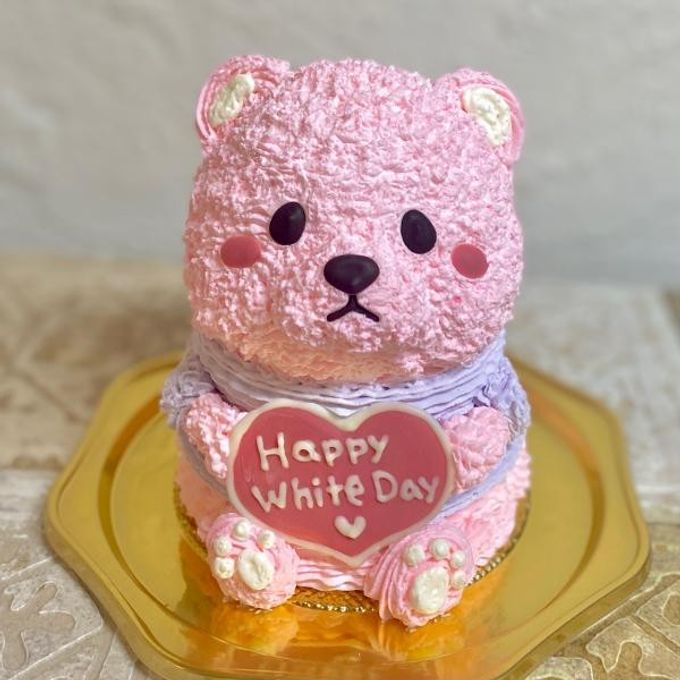 ピンクのくまの立体ケーキ 5号 クマ お誕生日･お祝いに  1
