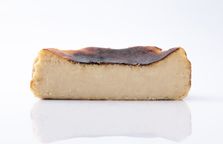 [チーズと○○] 蔵王チーズ使用した濃厚なめらかなバスクチーズケーキ 2