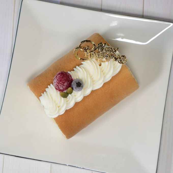 ワンちゃんもネコちゃんも飼い主さんも食べられるケーキ 「 ハッピー クリスマス ロールケーキ 」 2