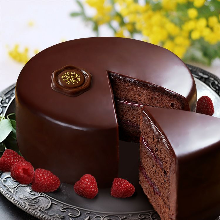 ラズベリーのザッハトルテケーキホールセット