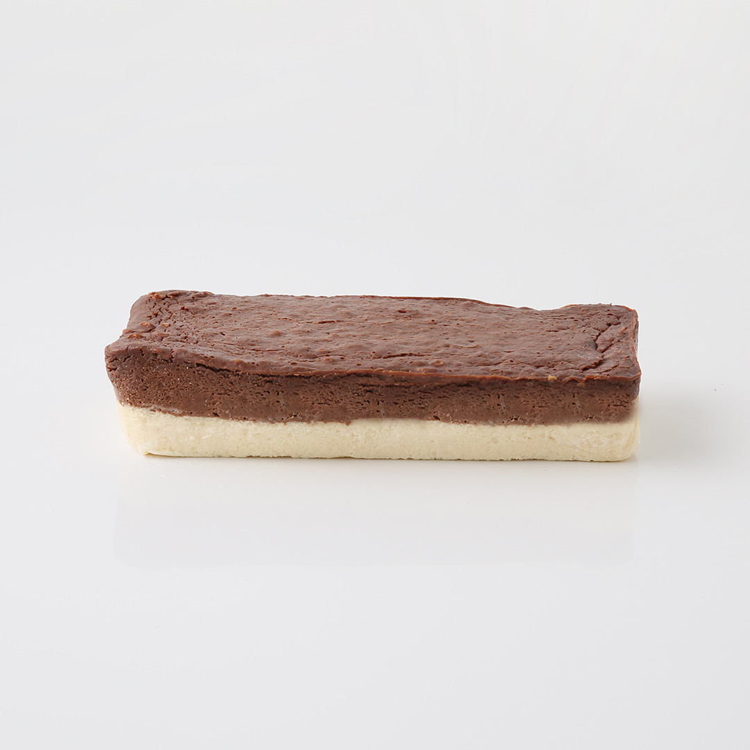【MAAHAコラボアイテム】香り豊かなカカオを使用したチョコレートチーズケーキ | グルテンフリー 3