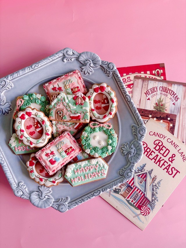 SANTA VILLAGE アイシングクッキー缶 クリスマス2025（Francesca von