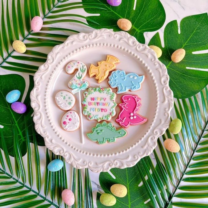 【誕生日・記念日】COLORFUL DINOSAUR セミオーダーアイシングクッキー 7～11枚入り 2