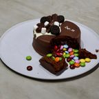 チョコレートづくしのギミックケーキ 1