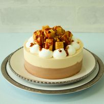 《アイスクリームケーキ》キャラメルショコラ 4号 12cm 名入れ メッセージ 選択可 チョコプレート