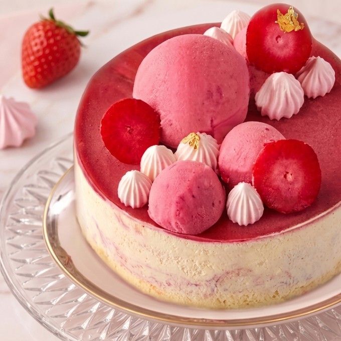 《アイスクリームケーキ》ベリーストロベリーチーズパイ 5号 15cm  1