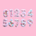 ストロベリーフラワーデコ数字クッキー 2