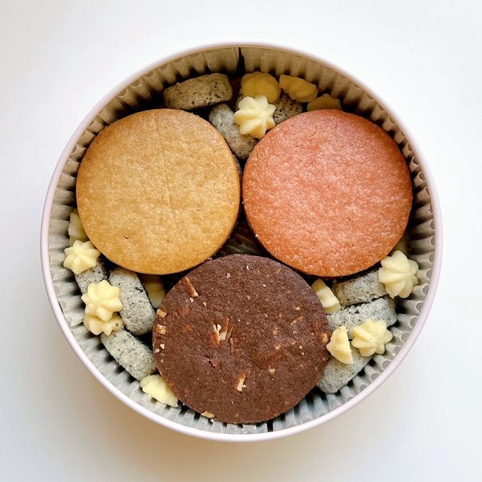 フラワークッキー缶2 2