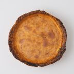 【札幌アップルパイ専門店】北海道産クリームチーズ使用 濃厚バスクドチーズケーキアップルパイ 7号サイズ 3