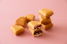 新パッケージ/ジュエルサンド１２個入/ダイヤモンド型バターサンド【手土産・誕生日のお祝いに最適】母の日2025 5
