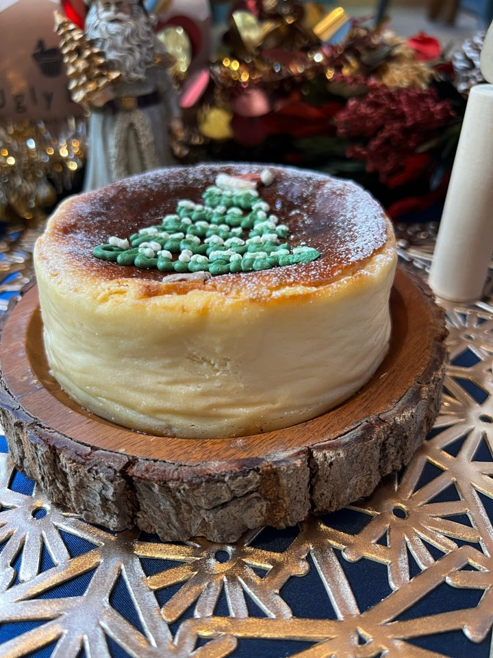 【カルメン様】クリスマス限定　キッシュ　エビ　チーズ　手作り　菓子　パン　2 カルメン様】クリスマス限定 キッシュ エビ チーズ 手作り 菓子