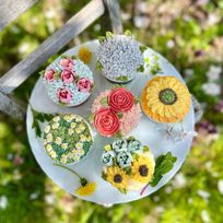  2024 B/cupcake flowers box【6cup set box】/カップケーキ6個セット 