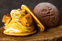 【2025名物】紅はるかモンブラン焼き芋クリーム生どら焼き 4個セット 父の日2025 母の日のギフト・プレゼント2025 1