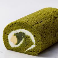 【京王プラザホテル】季節限定★抹茶好きのための「抹茶ロール」 1個（約10.5cm） 