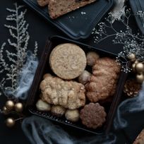 【ヴィーガン＆グルテンフリー】クリスマスクッキー缶《ヴィーガンスイーツ》クリスマス2026