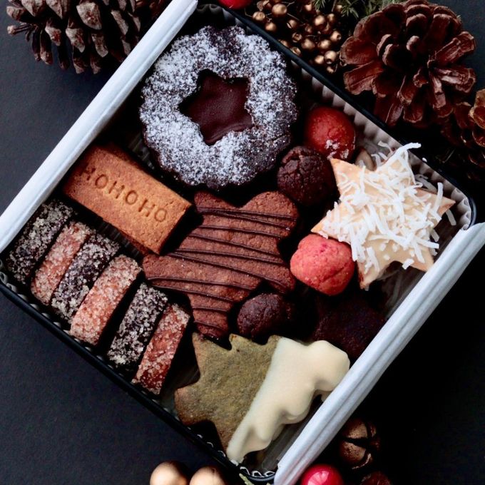 クリスマスクッキー缶 《ヴィーガン、グルテンフリースイーツ》 クリスマス2025 5