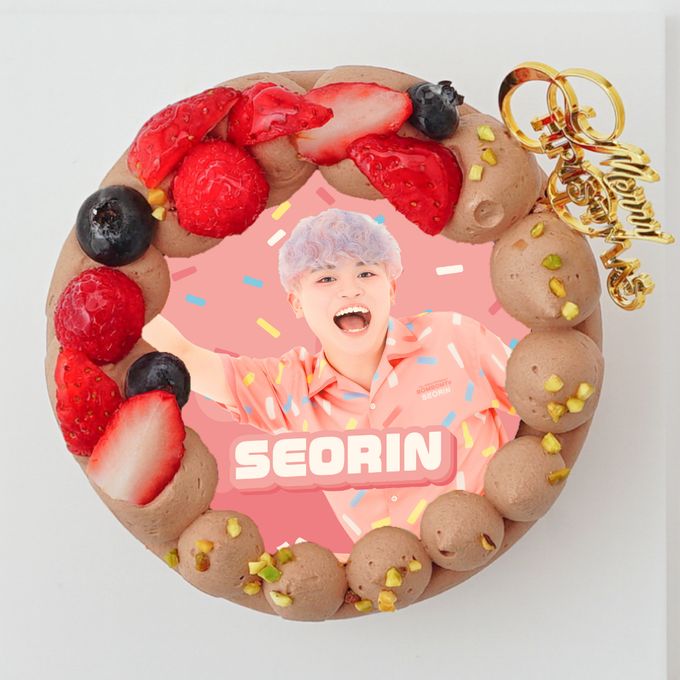 『ボンボンTV』せおりん クリスマスチョコ丸型4号 写真ケーキ 1