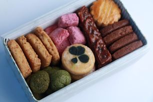 【出雲の名店Grand Chainon】四つ葉のクローバーのクッキー缶 プティボヌール 