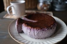 バスク風軽井沢高原ブルーベリーチーズケーキ 3