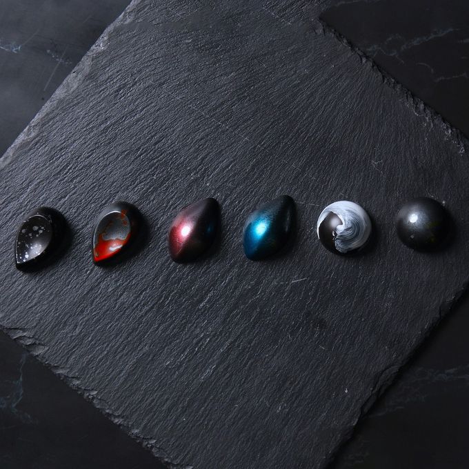 黒の宝石 - ボンボンショコラジュエリーアソート | NOIR EDITION：バレンタイン2026 3