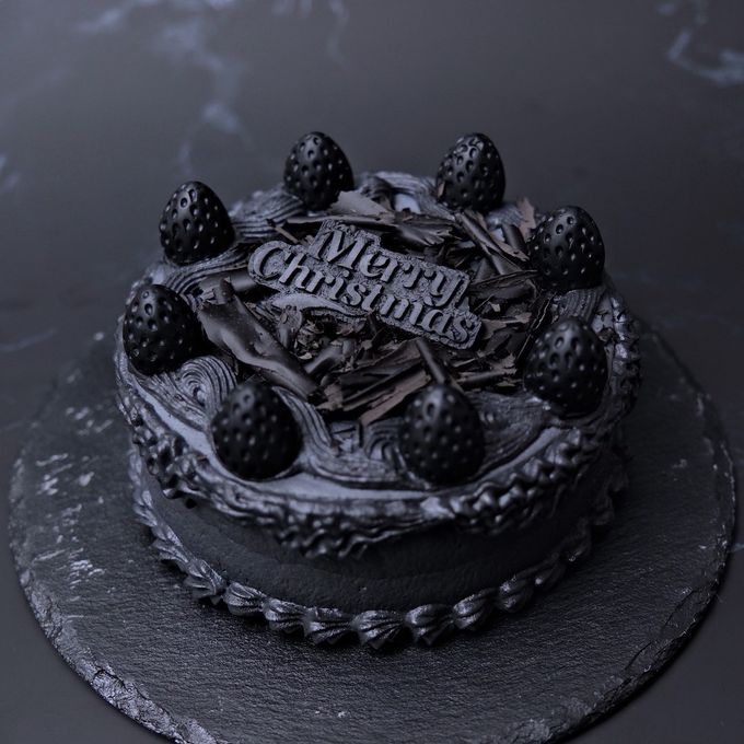 【期間限定】漆黒ショートケーキ＆サンタテディベアケーキ タワーセット：クリスマス2026 3