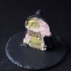 【期間限定】むすッとしたクマのケーキ：クリスマス2025 2
