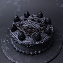 【期間限定】黒い苺が目を惹く、マラスキーノ香る大人の漆黒ショートケーキ 4号サイズ：クリスマス2026