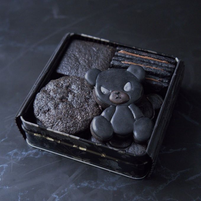 アイシングクッキー入りチョコレートクッキー缶 - ブラックパリオリジナル  2