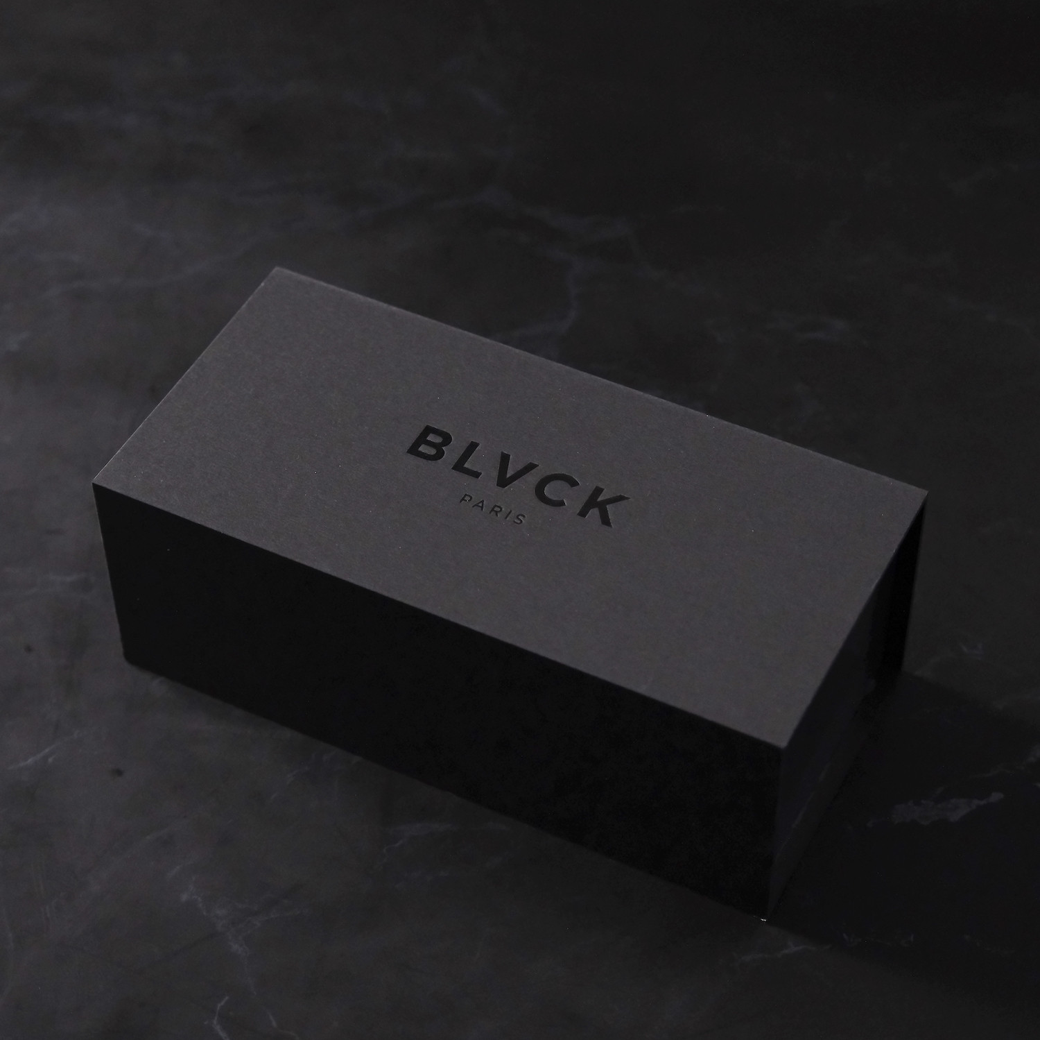 むすッとしたクマのケーキセット（チョコレート&チーズ