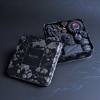 9種の香りが詰まった漆黒の薔薇のクッキー缶 1