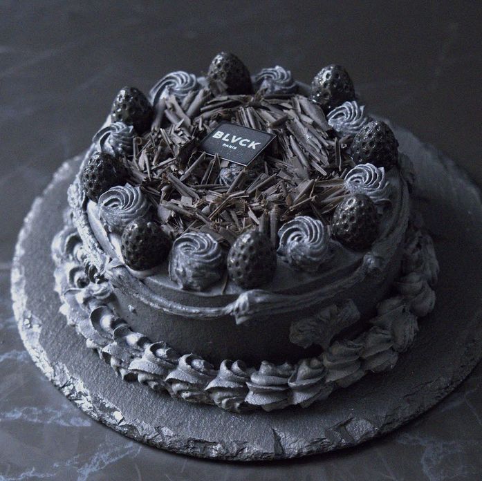 【期間限定】ブラッククラウンショートケーキ 4号サイズ:クリスマス2025