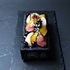 【期間限定】宝石箱のような夏のフルーツのチーズムースドリップケーキ 2