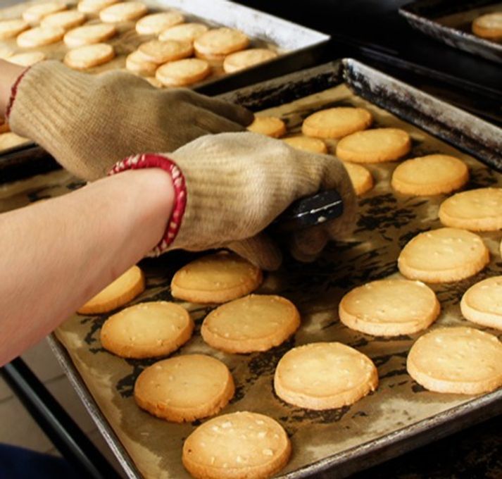 【神戸洋藝菓子ボックサン】神戸洋藝クッキー 10枚入 ギフト  熨斗対応：母の日2026  4